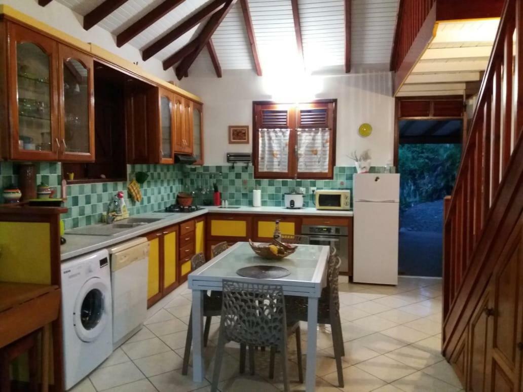 Villa Ponm Kann'L Deshaies Eksteriør billede