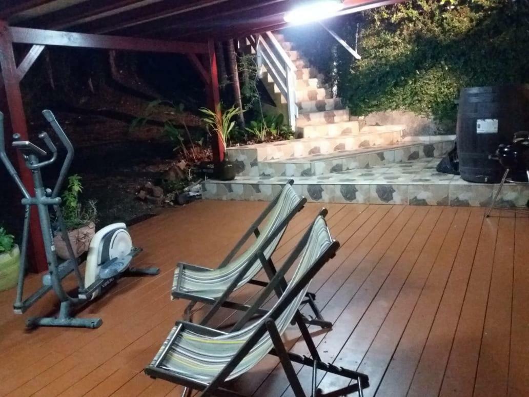 Villa Ponm Kann'L Deshaies Eksteriør billede